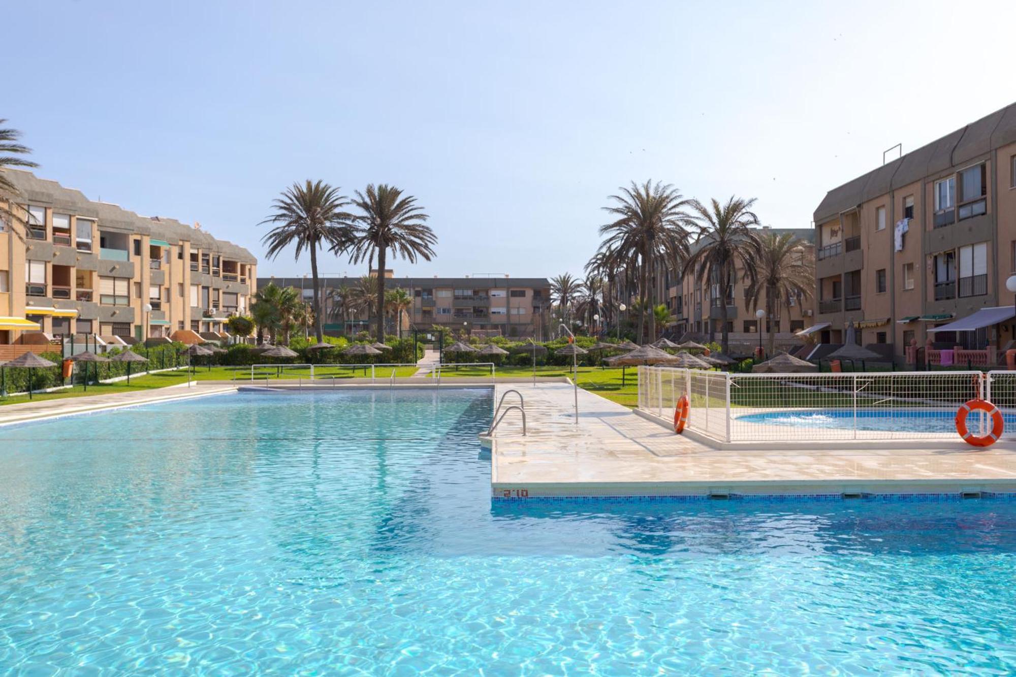 Апартаменты Loft primera línea playa, Cabo de Gata, Wifi Ретамар Экстерьер фото